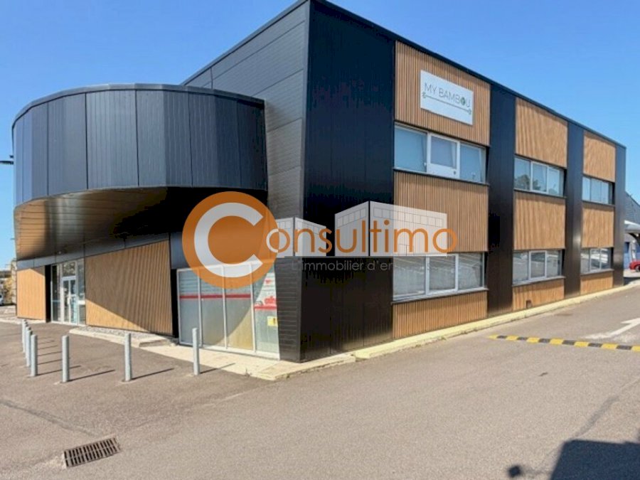 Local commercial à louer 105 m² - La Teste-de-Buch