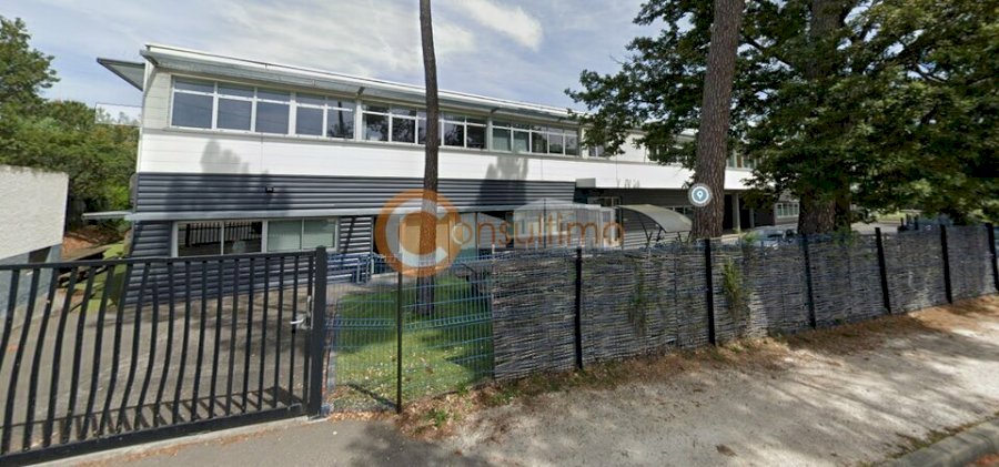 Bureau à louer 490 m² - Gradignan