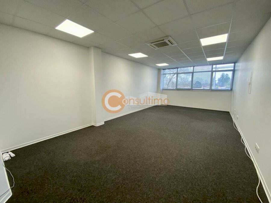 Bureau à louer 490 m² - Gradignan