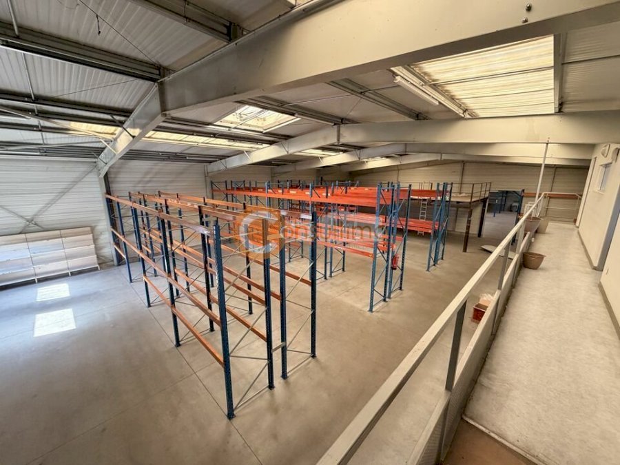 Local d'activité à louer 1500 m² - Agen