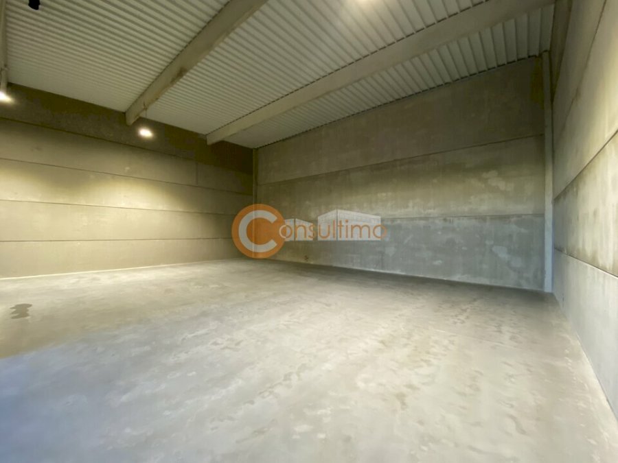 Local d'activité à louer 225 m² - Mios