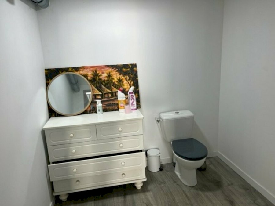 Local d'activité à louer 150 m² - Saint-André-de-Cubzac