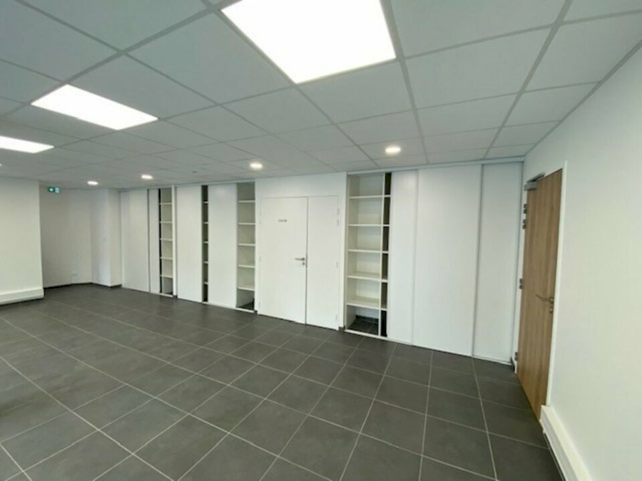 Bureau à louer 96 m² - Cenon