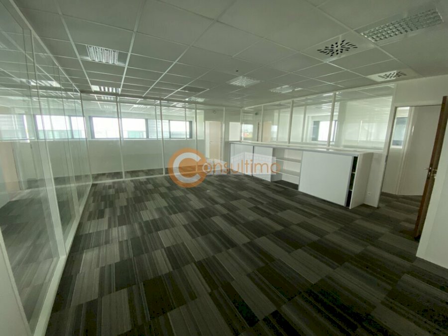 Bureau à acheter 515 m² - Artigues-près-Bordeaux