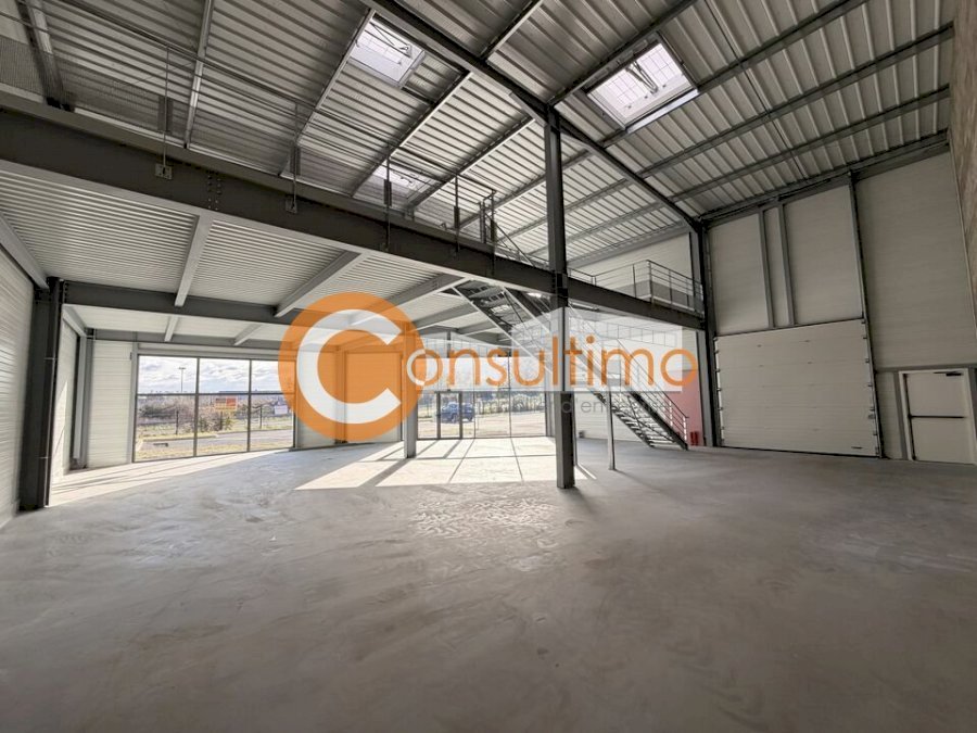 Local commercial à acheter 2908 m² - La Teste-de-Buch