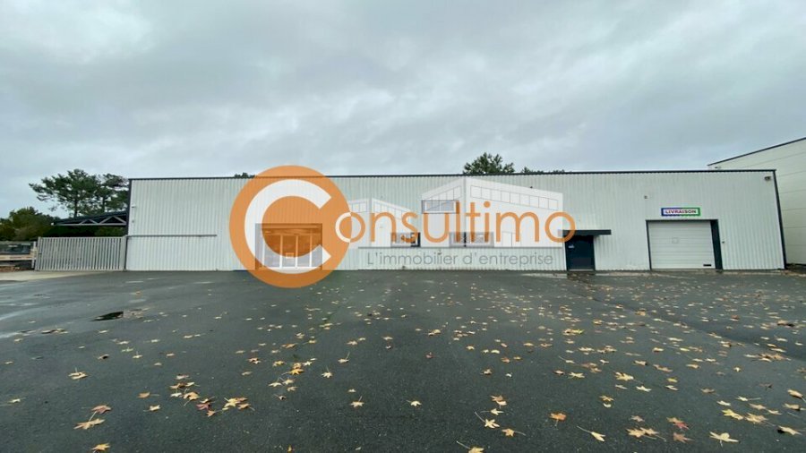 Local d'activité à louer 800 m² - La Teste-de-Buch