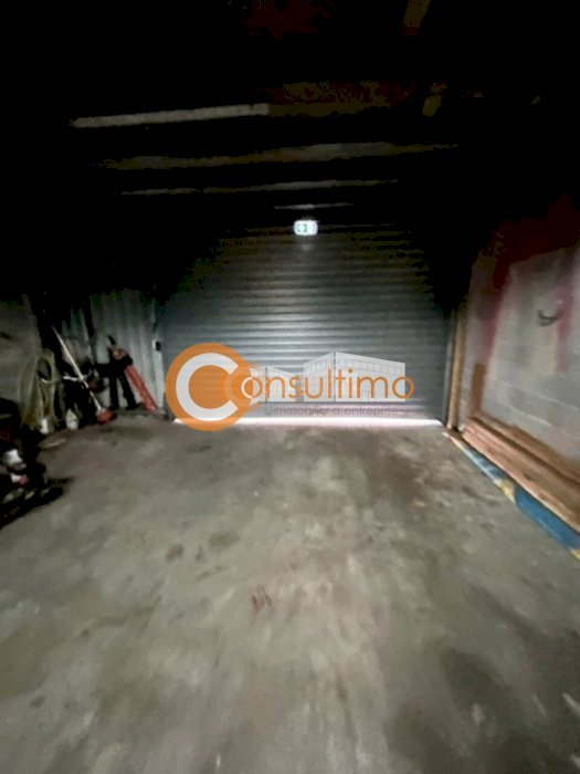 Local commercial à louer 240 m² - La Teste-de-Buch