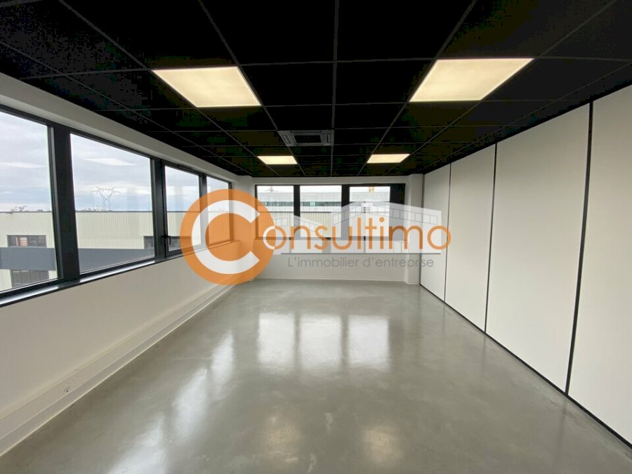 Bureau à acheter 156 m² - Artigues-près-Bordeaux