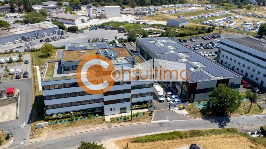 Bureau à acheter 156 m² - Artigues-près-Bordeaux