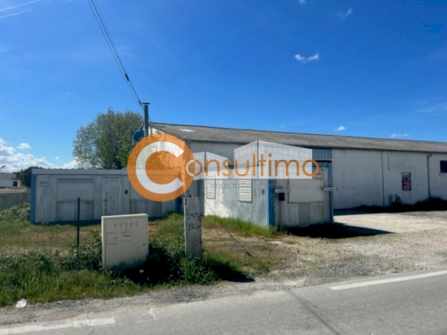 Entrepôt à louer 800 m² - Ambarès-et-Lagrave
