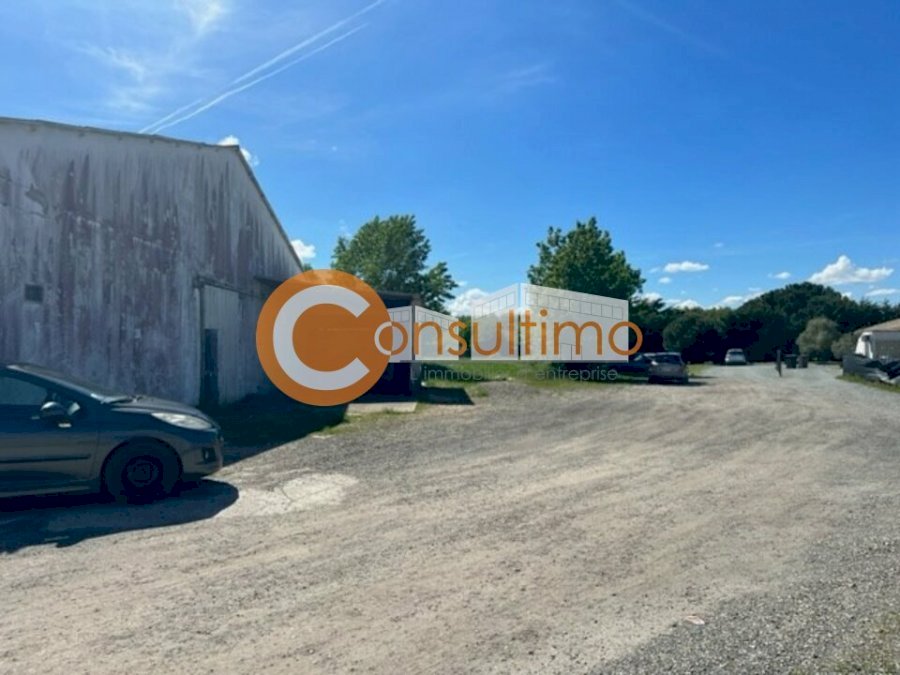 Entrepôt à louer 800 m² - Ambarès-et-Lagrave