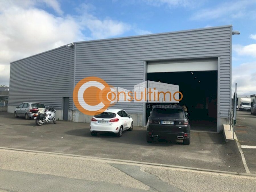Entrepôt à louer 2000 m² - Le Haillan