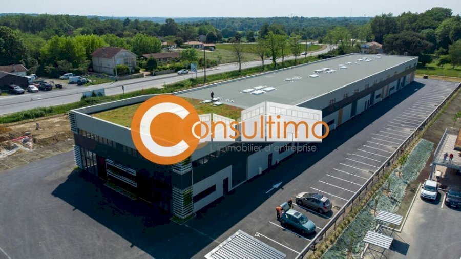 Local d'activité à louer 311 m² - Sallebœuf
