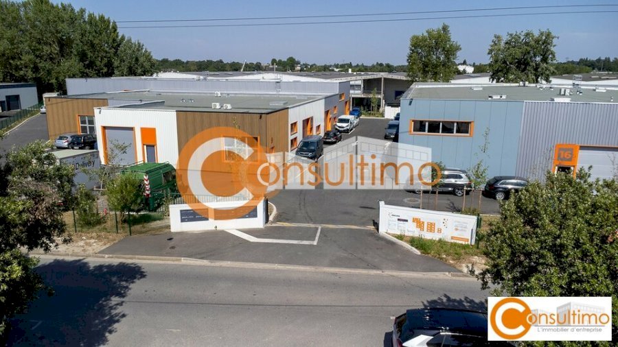Local d'activité à acheter 410 m² - Carbon-Blanc