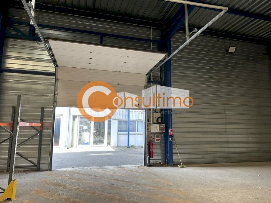 Local d'activité à louer 342 m² - Bordeaux