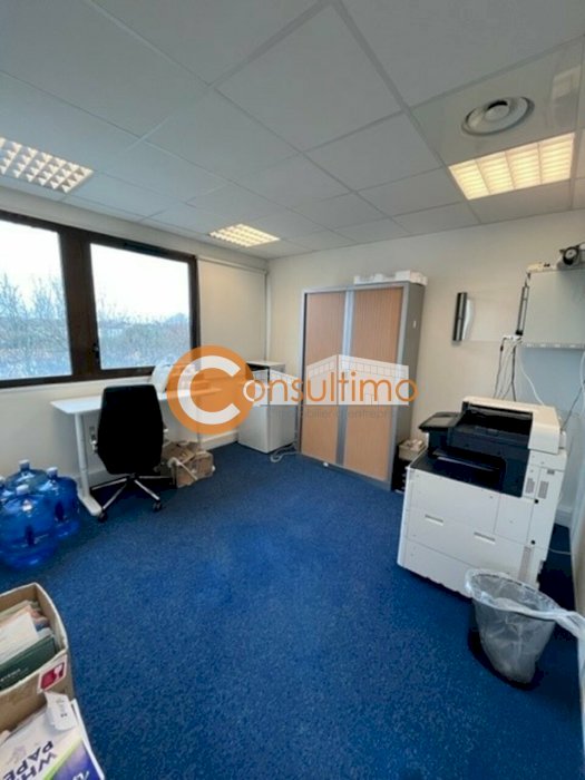 Bureau à louer 78 m² - Mérignac