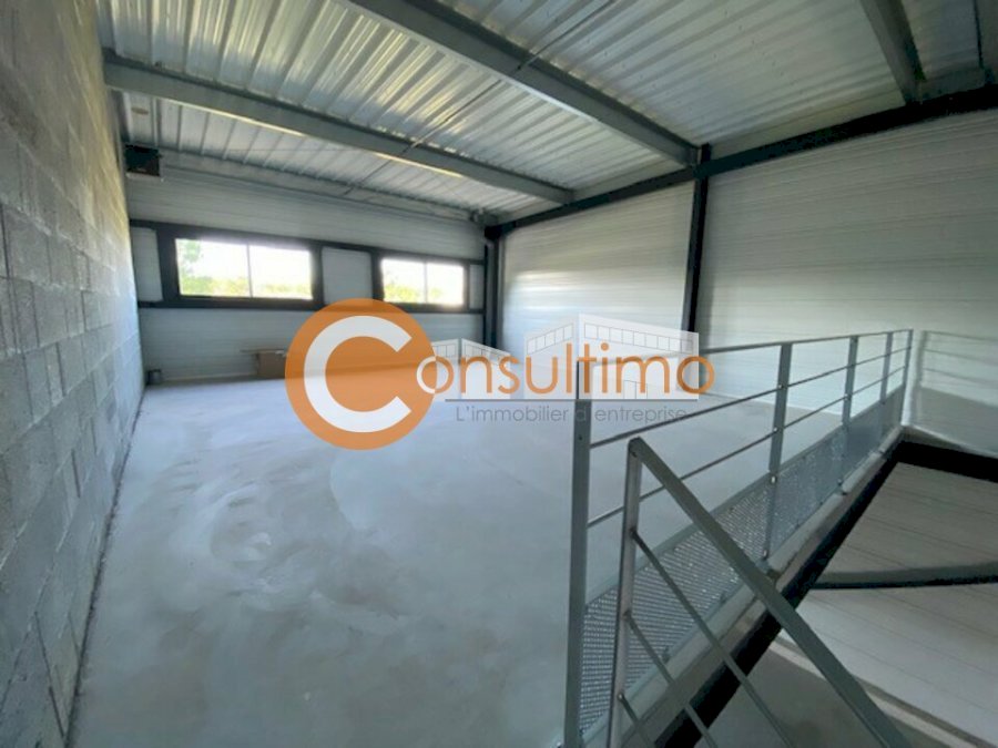 Local d'activité à louer 140 m² - Gujan-Mestras
