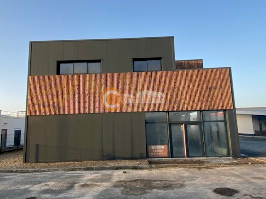 Bureau à louer 176 m² - Biganos