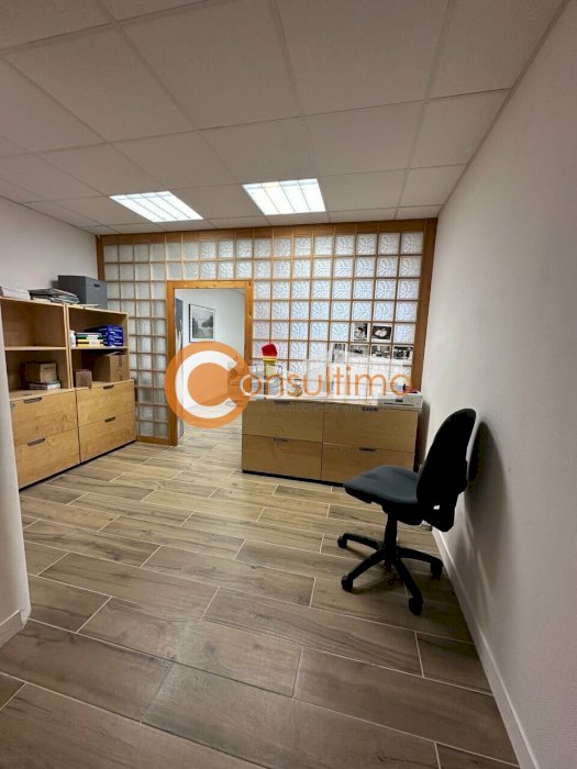 Local d'activité à acheter 55 m² - Libourne
