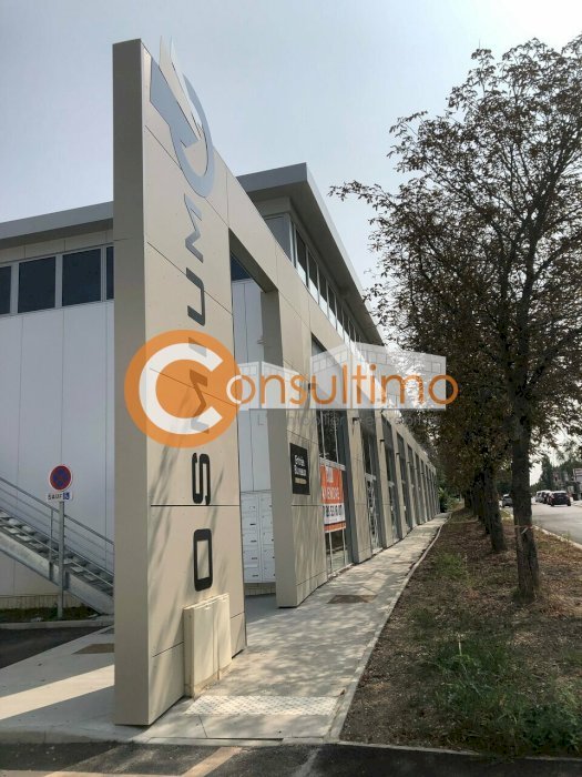 Produit investisseur à acheter 104 m² - Carbon-Blanc