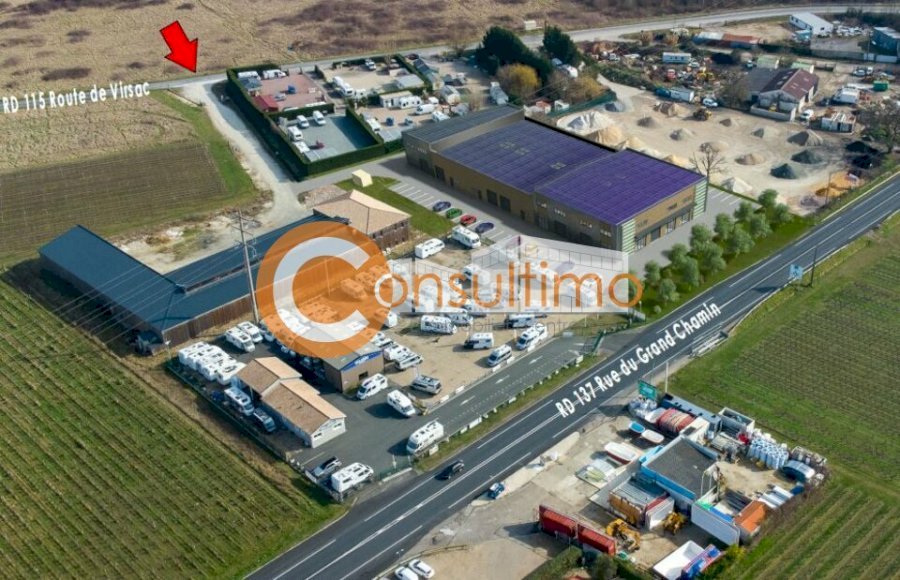 Local d'activité à louer 230 m² - 