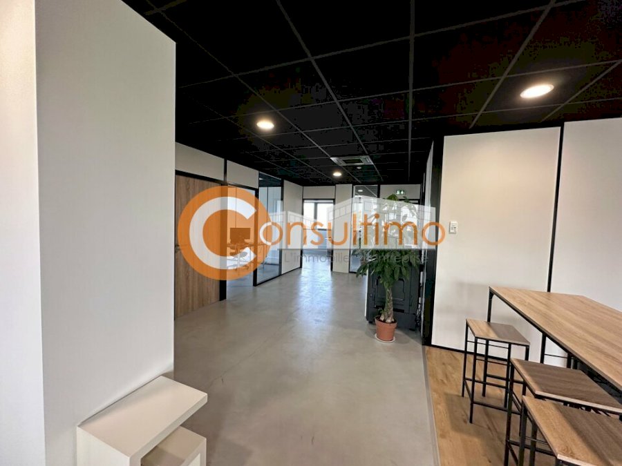 Produit investisseur à acheter 190 m² - Artigues-près-Bordeaux