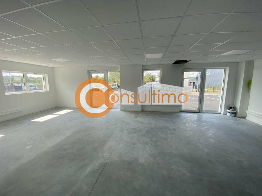 Bureau à louer 85 m² - Mios