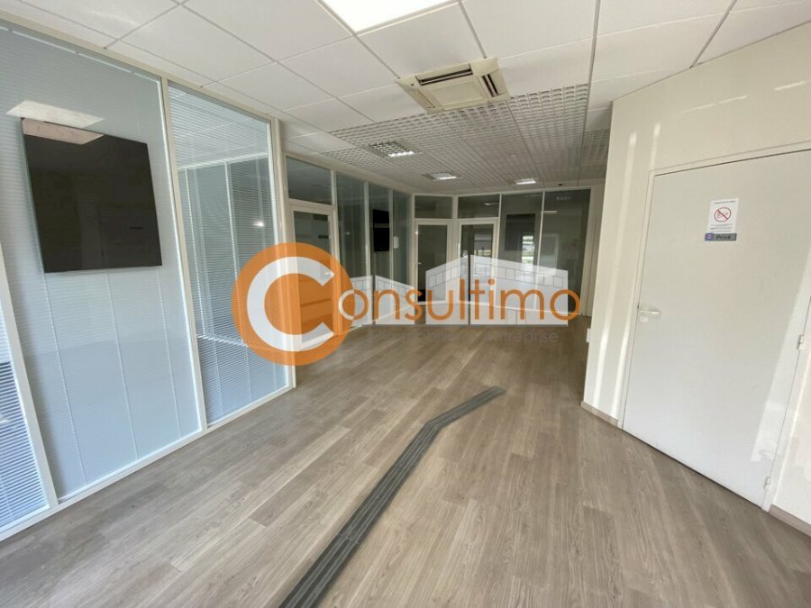 Local commercial à louer 190 m² - La Teste-de-Buch