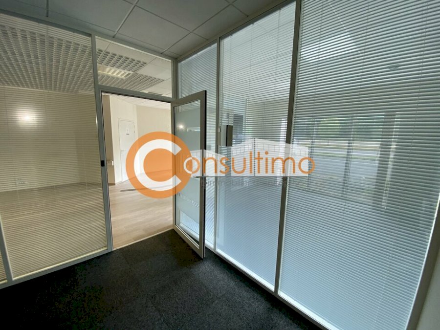 Local commercial à louer 190 m² - La Teste-de-Buch