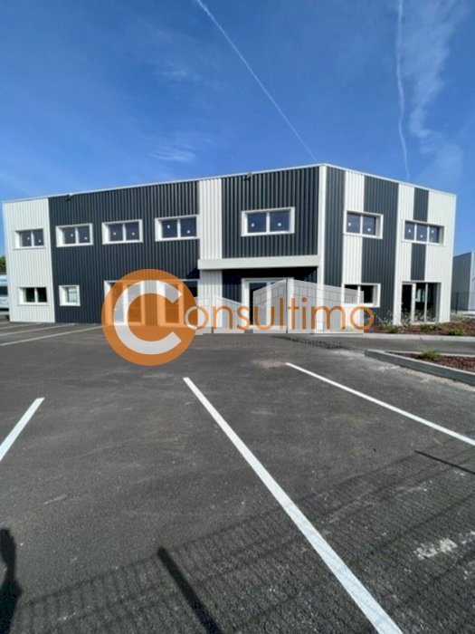 Bureau à louer 37 m² - Mios