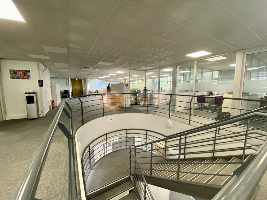 Bureau à louer 787 m² - Mérignac