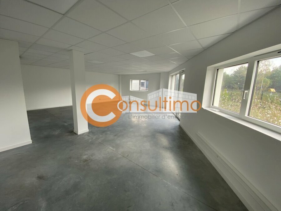 Bureau à louer 60 m² - Mios