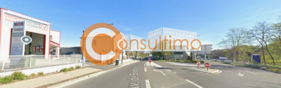 Local commercial à louer 49 m² - Carbon-Blanc