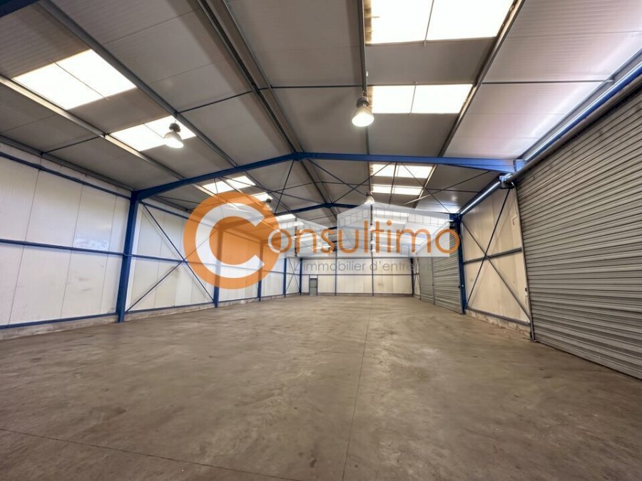 Local d'activité à louer 672 m² - Le Teich